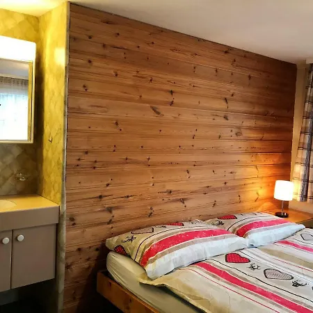 Apartmán Waldesruh 2 Zimmerwohnung Arosa
